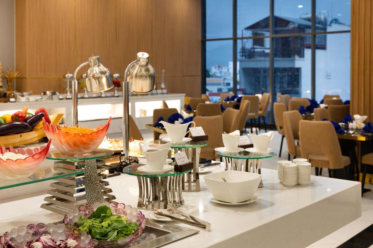 Virgo Hotel Nha Trang Buitenkant foto The lounge at the airport