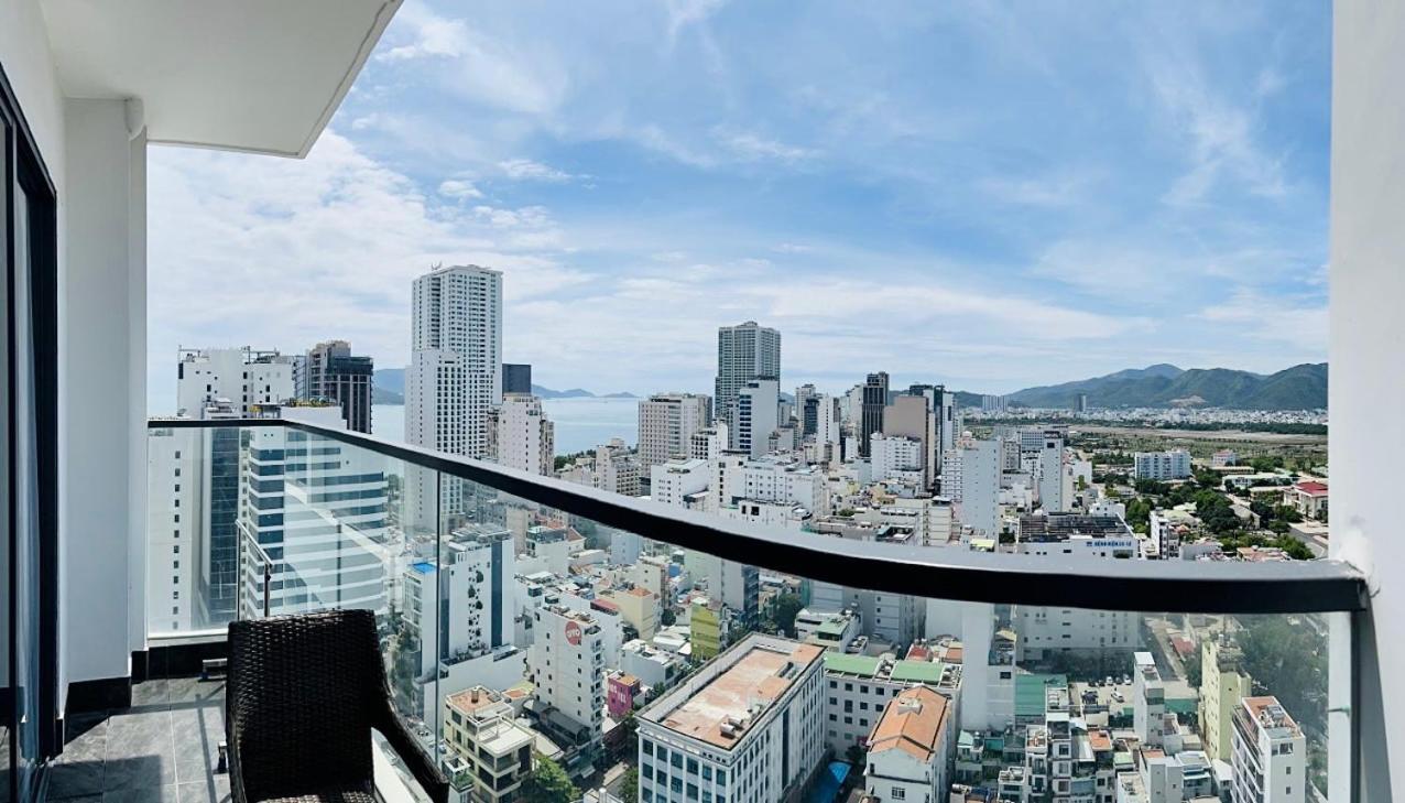 Virgo Hotel Nha Trang Buitenkant foto View of Nha Trang