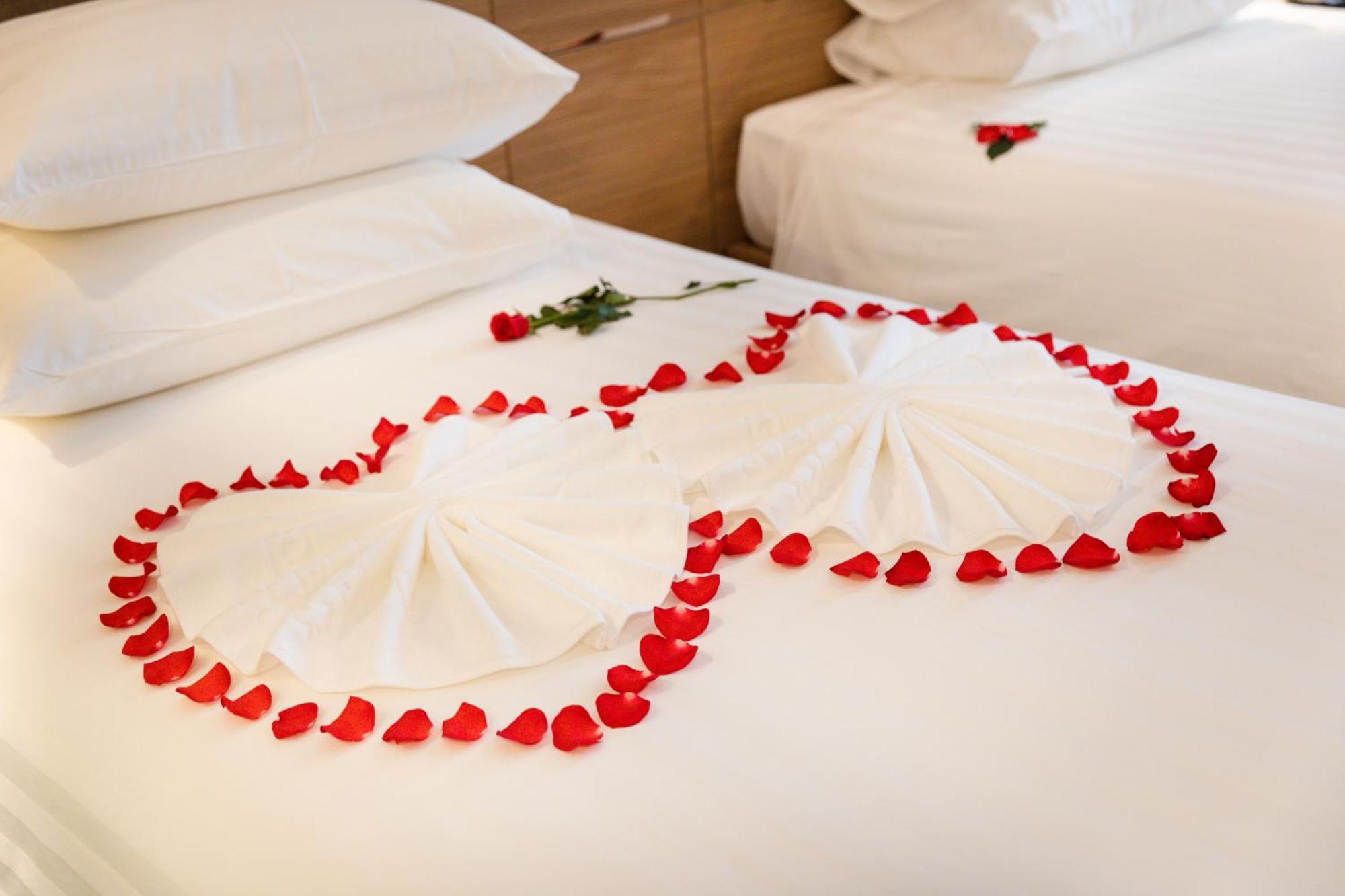 Virgo Hotel Nha Trang Buitenkant foto